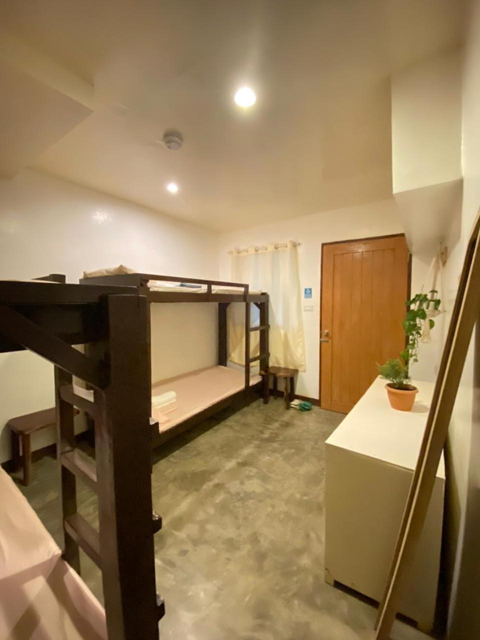 Malayah Hostel General Luna  Habitación foto